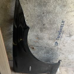 Mercedes Cls 550 Passenger Fender