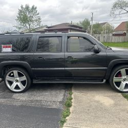 2003 Chevrolet Suburban