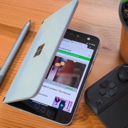 Microsoft Surface Duo