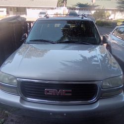 2004 GMC Yukon XL