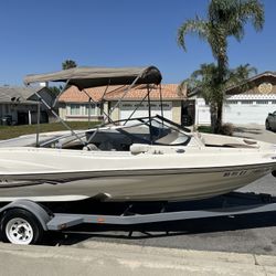 2001 Regal 1800 LSR Boat
