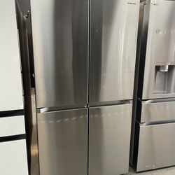 Samsung 4 Door Flex Refrigerator With Beverage Center In COUNTER DEPTH