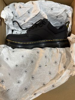 Dr Marten Reeder Black