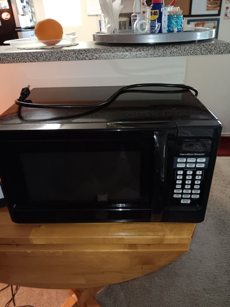 Hamilton Beach Microwave for Sale in Tualatin, OR OfferUp
