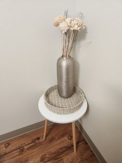 Vase Decor