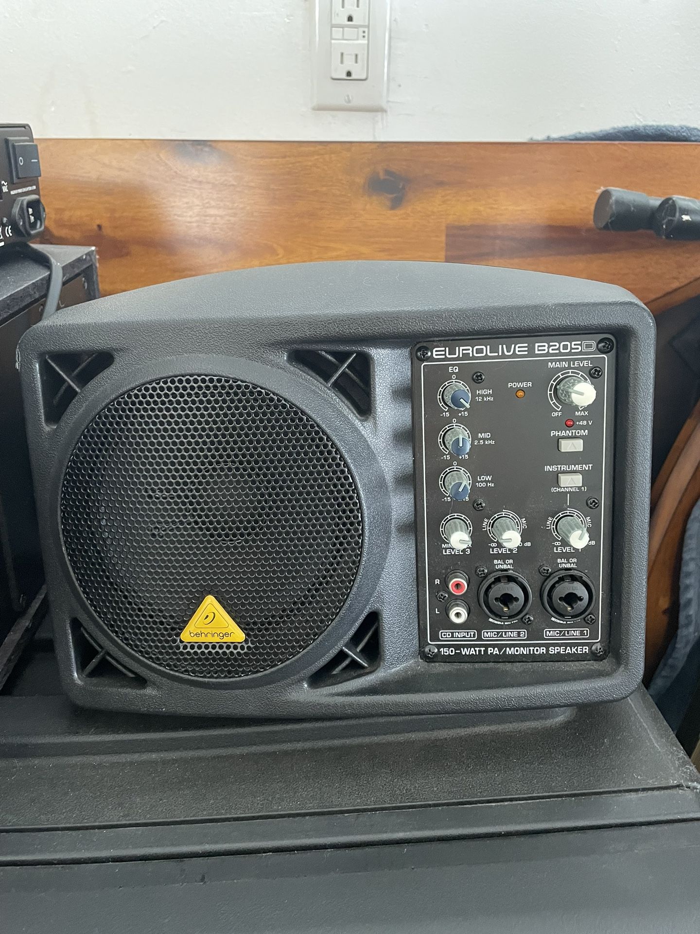 Behringer Eurolive B205D 150 Wats 5.25 Inch Speaker