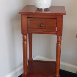 Small Wood Table 