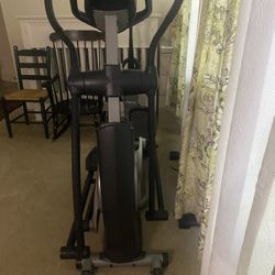 chevy express ano 2004 miles 295