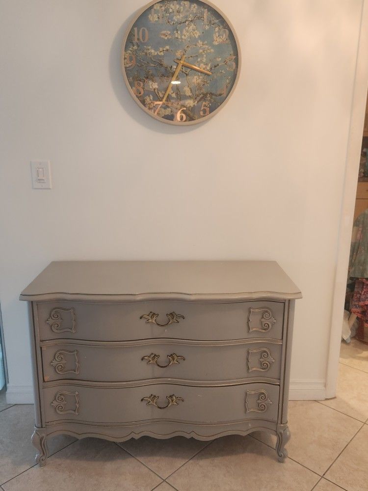 2 Beautiful French Provincial Pieces