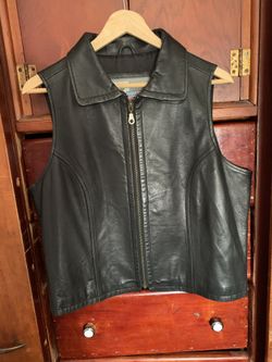 Black Leather Biker Vest (women’s?) Size Large