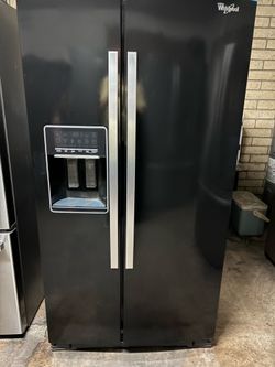 Fridges For sale are Plugged In Water and ice free Deliver