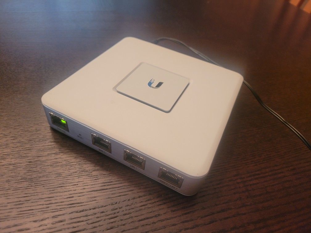 Ubiquiti Unifi Starter Kit