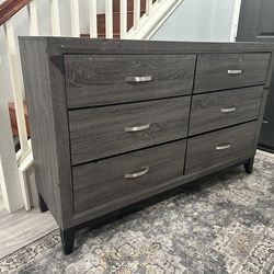 Coaster Watson 6 Drawer Dresser