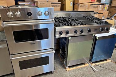 Viking Apiance Set /48” Rangetop and 30” Double Oven