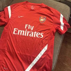 T Shirt Arsenal Jearsy 