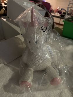 Stella the unicorn warmer