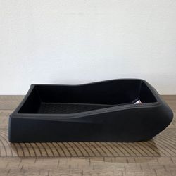 Center floor console for Nissan Aria