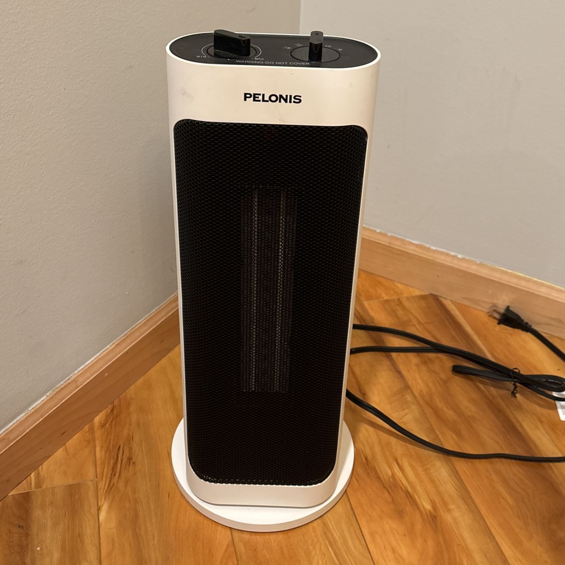 Pelonis Oscillating Heating Fan
