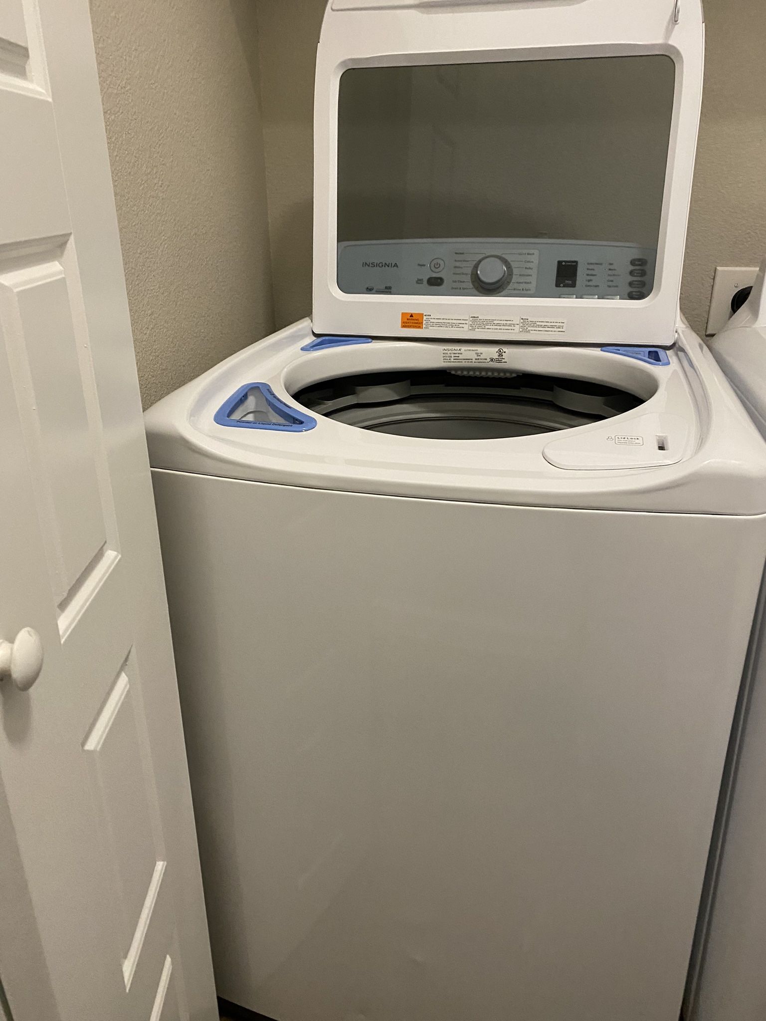 Insignia Washer And Dryer