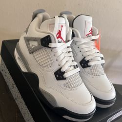 Jordan 4’s