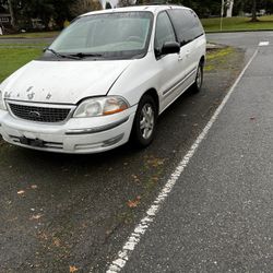 2003 Ford Windstar