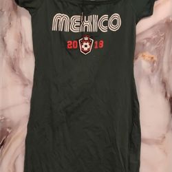 NEW NUEVO MEXICO 🇲🇽 WOMEN'S DRESS/ VESTIDO. PRETTY LITTLE THING BRAND. 