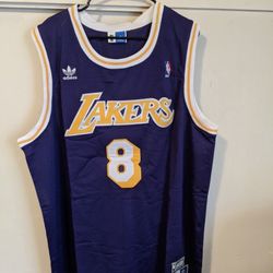 Brand New Kobe Throwback Classic In L and XL Hot