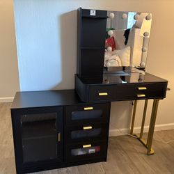 Make Up Vanity