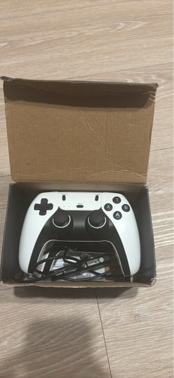 UTBOX X2 Wireless Retro Game Console + 2 Controllers – Plug & Play TV Gaming
