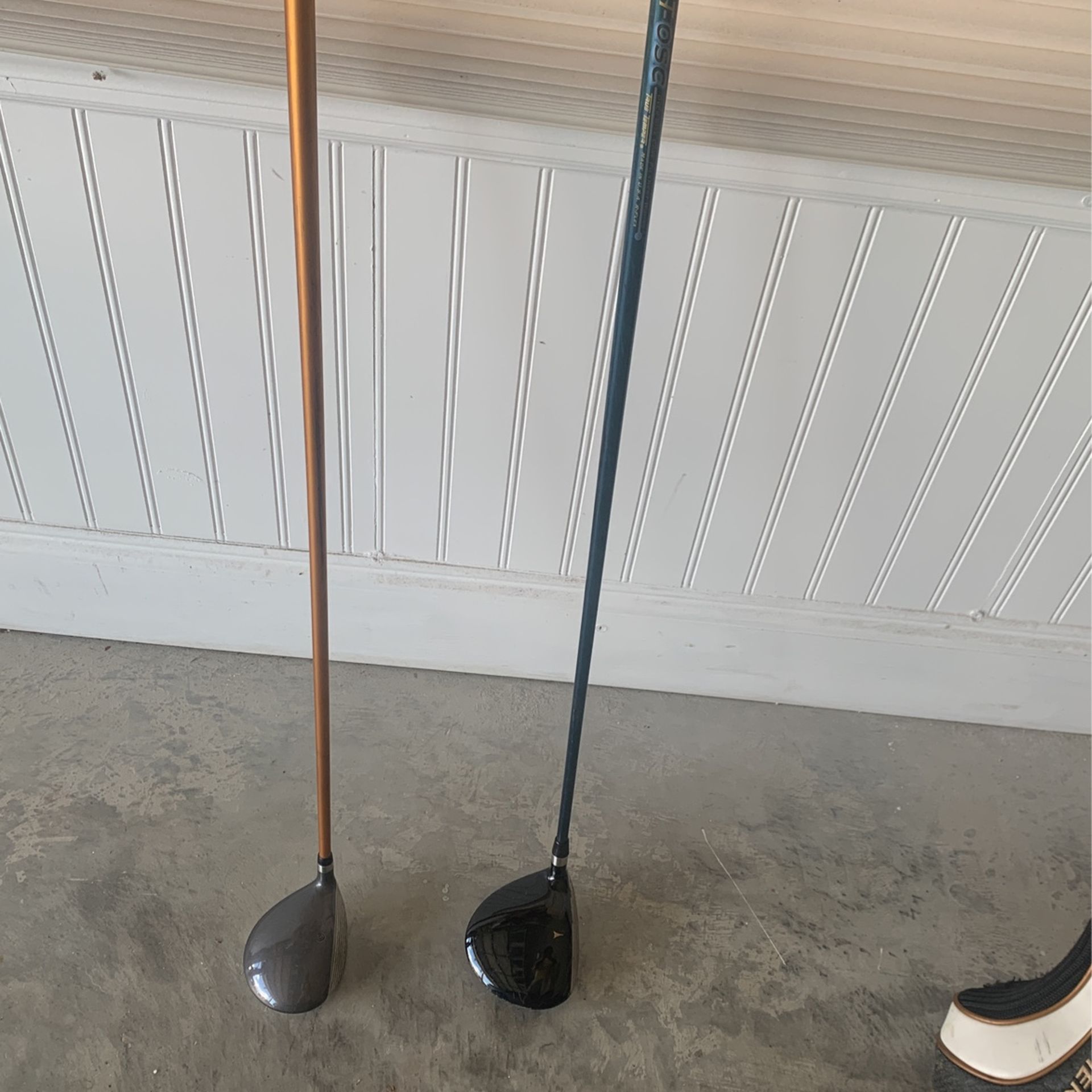 Two 3 Woods Cleveland Launcher 17 Degree