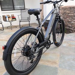 Schwinn Marshall 27.5” Electric Bike