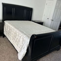 Queen Bedroom Set 
