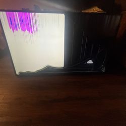 60 Inch Flat Screen Roku Tv. Screen Needs To Be Replaced 