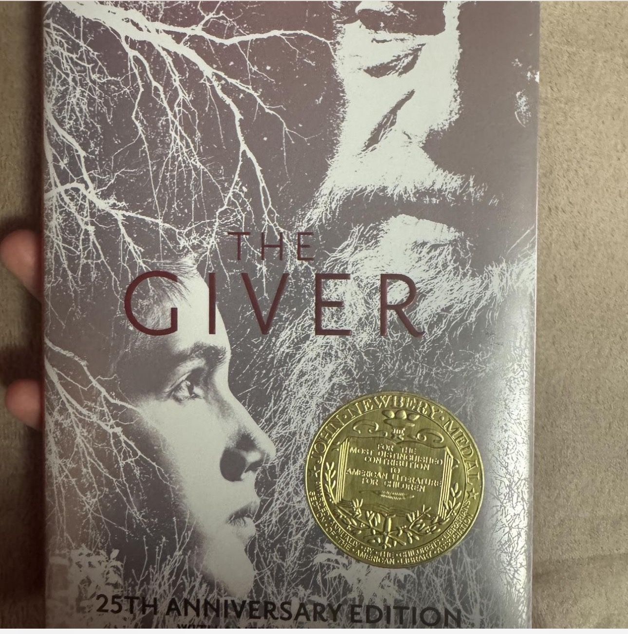 The Giver by Lois Lowry #DystopianFiction