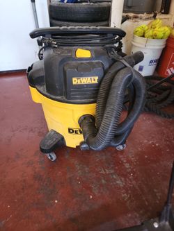Dewalt vacuum  9 gallons