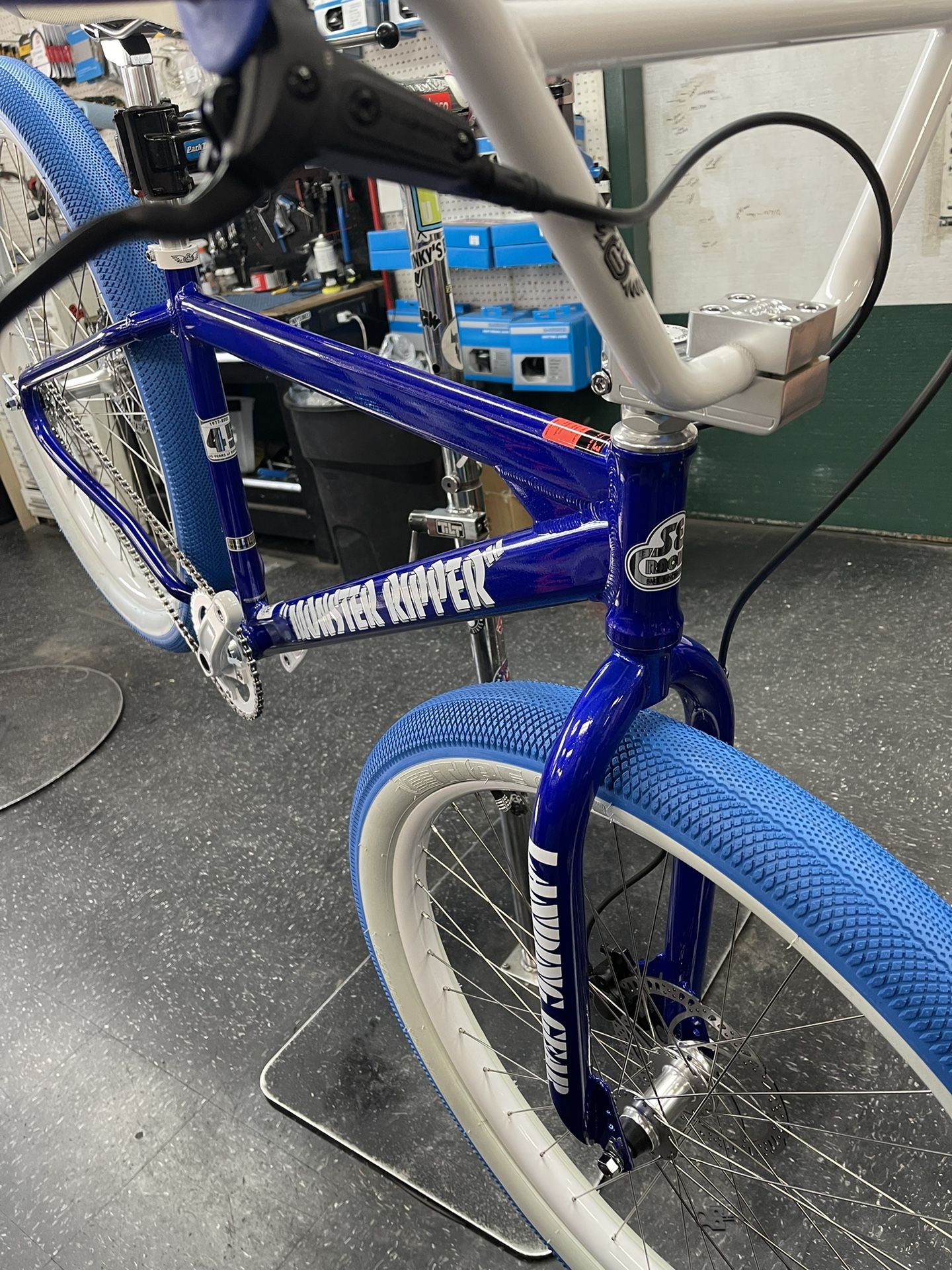 SE Bikes Monster Ripper Only $999 - Main Image