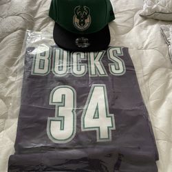 Milwaukee Bucks Antetokounmpo stitched jersey and hat 