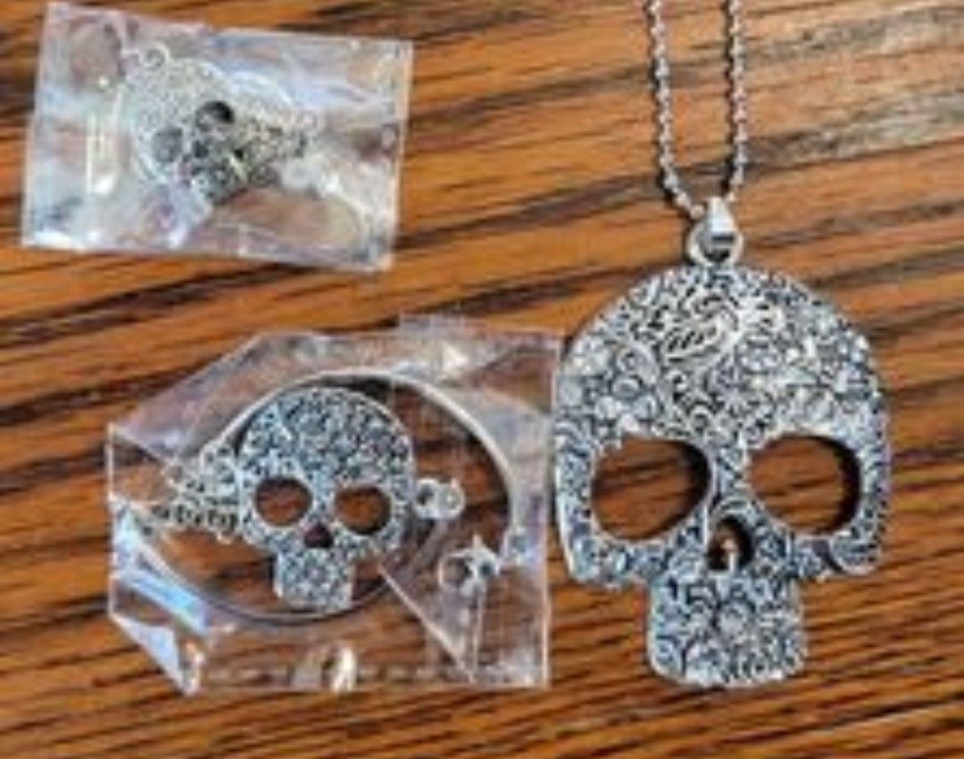 Skull Head Designed Jewelry Set 