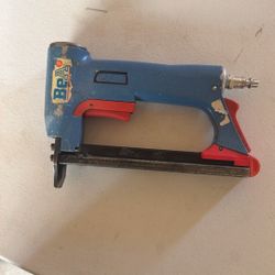 Bea Stapler