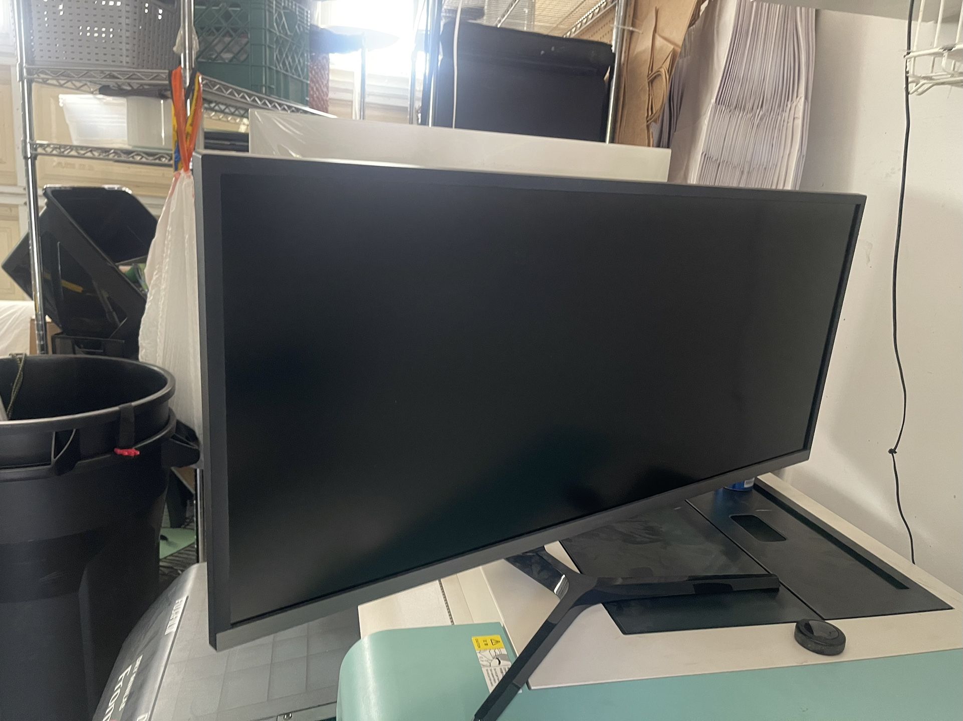 Samsung 34” Ultrawide Monitor with 21:9 screen