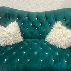 Love Seat- Acme Iberis Brand