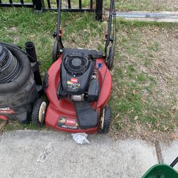 Lawnmower 