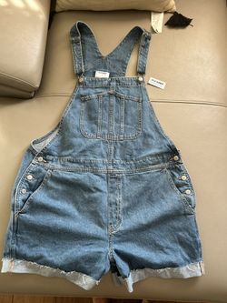 Old Navy Wowmans Overalls 18.00 