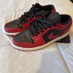 Jordan 1 Low Reverse Bred.