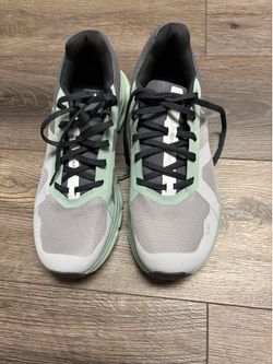 ON CLOUD Cloudrunner men’s Sz 9.5