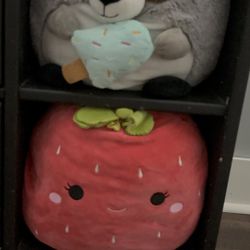 Large Plush Toys 