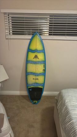 Custom 5’4 Surfboard