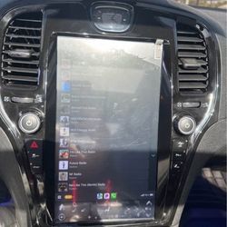 Chysler 300 Tesla Screen 