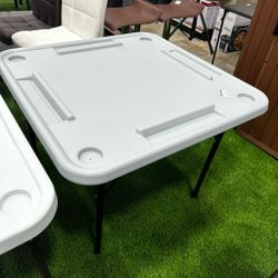 Domino Table 