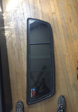 Mazda b2000 b2200 rear sliding glass window